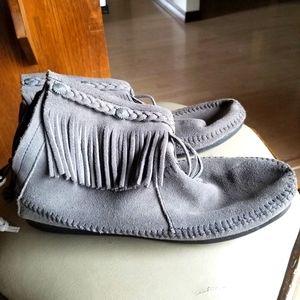 Minnetonka fringe booties